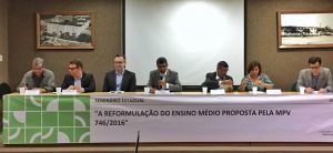 Da esquerda para a direita: Paranhos, Malini, Majeski, Vidigal, Cantoducatte, Luzia e Almeida Có (Foto: Guto Netto/Divulgação)