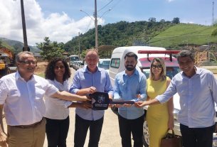 Sérgio Vidigal entrega equipamentos e veículos para saúde em Rio Novo do Sul