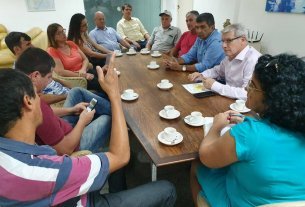 Sérgio Vidigal se reúne com agricultores da Serra e de Guarapari