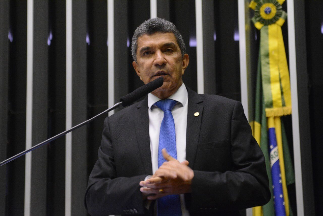 Sérgio Vidigal vota contra a Reforma da Previdência