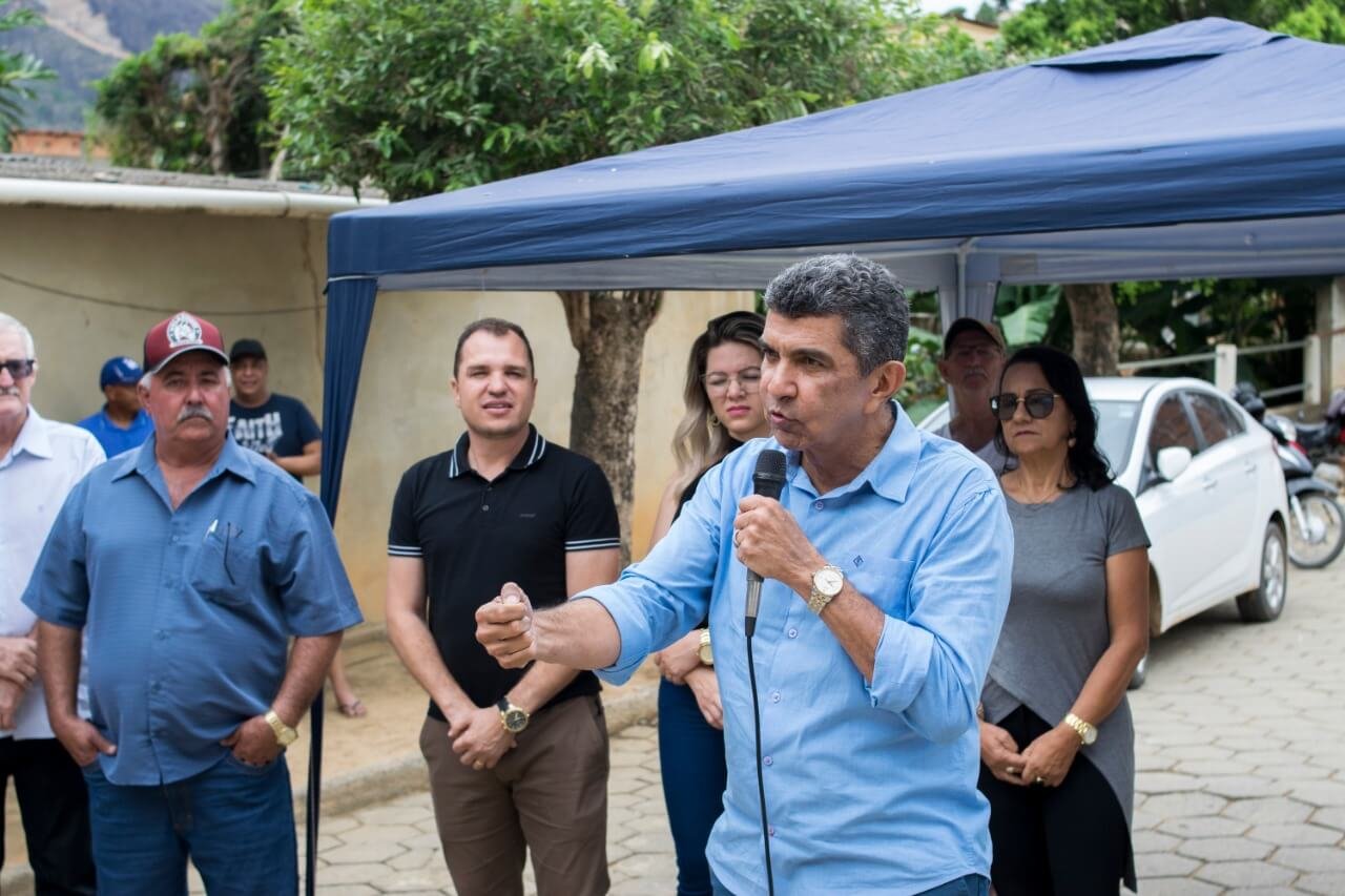 Com emenda de Vidigal, Pancas ganha obras de drenagem e pavimentação